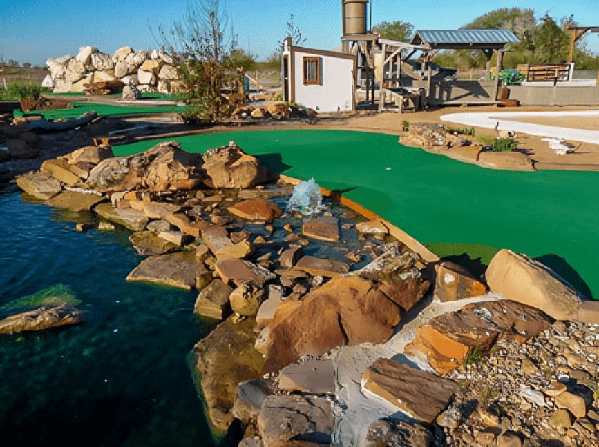 Miniature Golf Course - Horwath Miniature Golf Courses